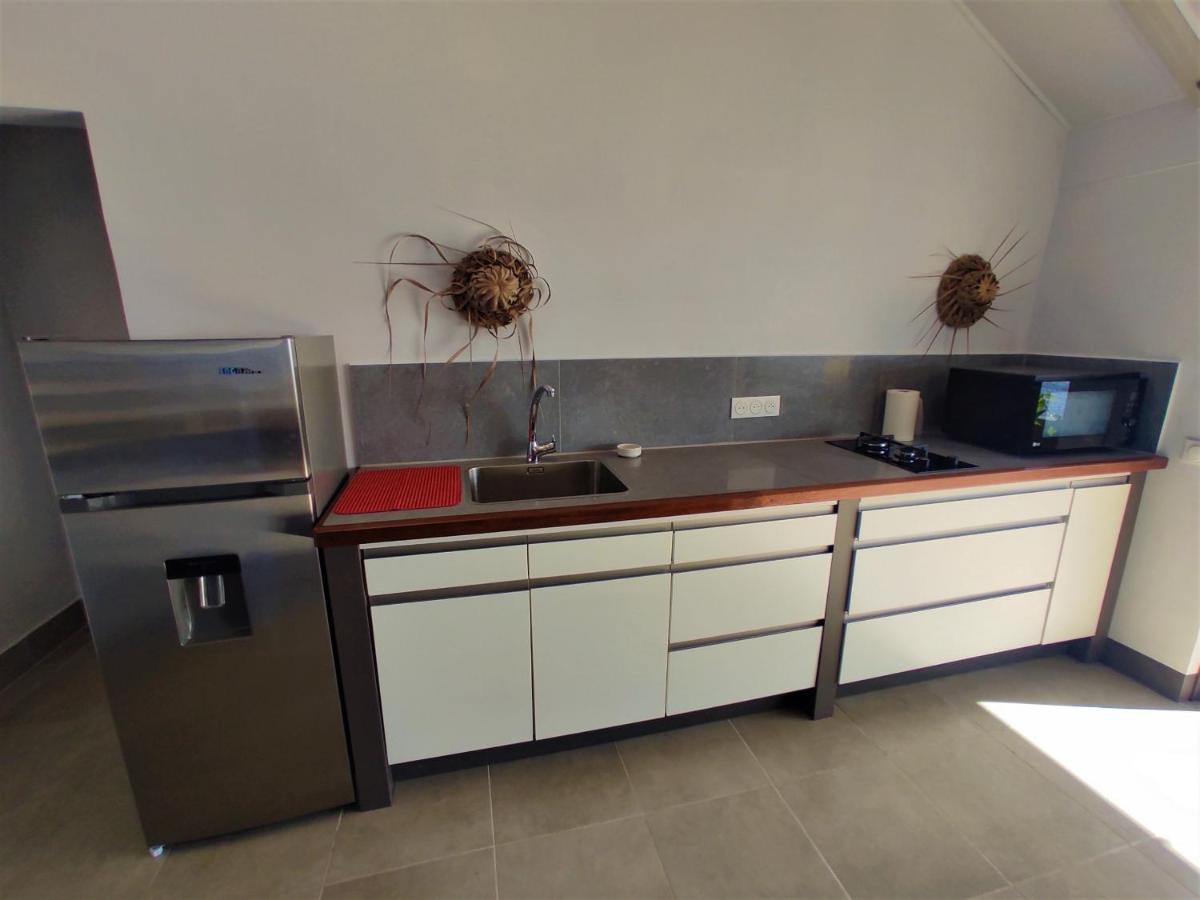 Tahiti - Taharaa Beach Bungalow Аруэ Экстерьер фото